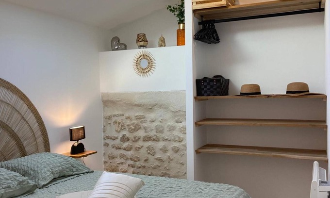 Bourges Apartment | Cosy T2 with Terrace Hyper Centre