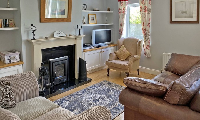 Cleggan Cottage | Cottage 322 - Cleggan - sleeps 8 guests in 4 bedrooms