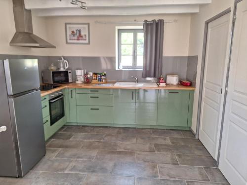 Lavoux House | Cottage au calme avec parking privé