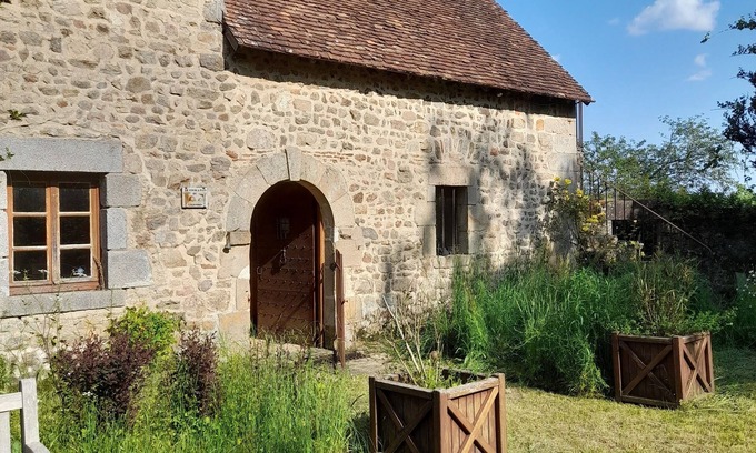 Chambonchard House | Cottage Dans le Parc du Château du Ligondeix,
