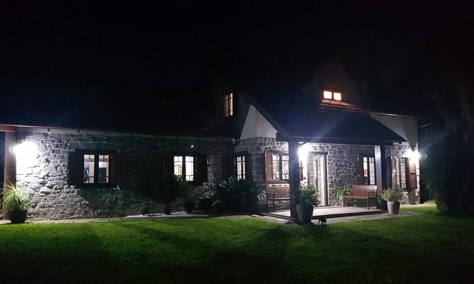 Bento Goncalves House | Cottage in the Vineyard Valley