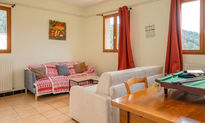 Entremont-le-Vieux Cottage | Cottage "La Ferme de l’Ours" with Mountain View, Private Terrace and Wi-Fi