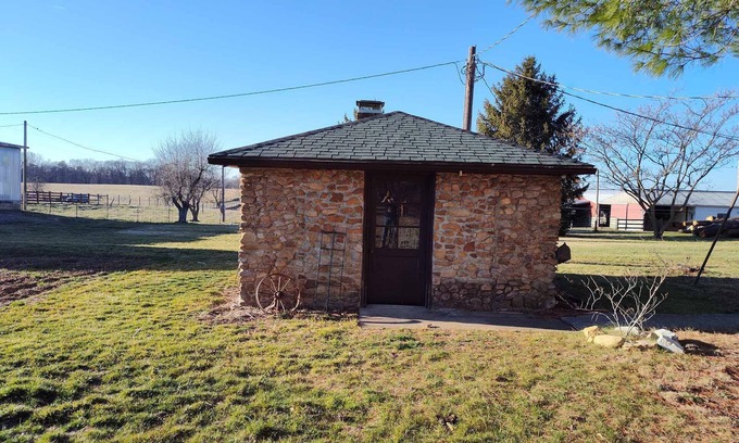 Stuarts Draft Cottage | Cottage on the Farm