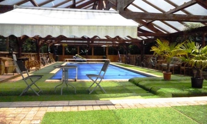 Bessines-sur-Gartempe Cottage | Cottage situated within beautifully Secluded Farmhouse.Stunning Heated Pool Area