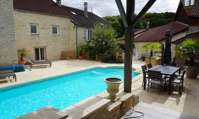 Couvignon House | Cottage with pool and sauna