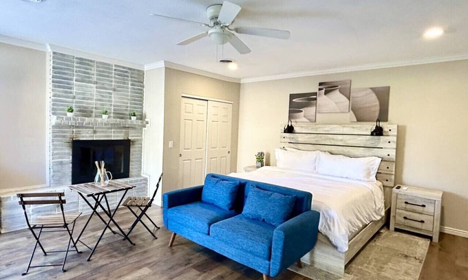 Cottonwood-Verde Village Apartment | Cottonwood Haven: 1 Bed, 1 Bath + Games!