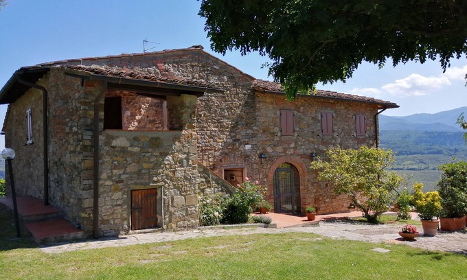 Rignano sull'Arno House | Country apartment with private terrace, free wifi and external shared pool