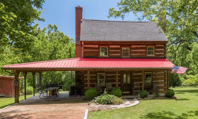 Craig Creek House | Country Cabin with Creek Frontage, High Speed Internet, and Electric Car Charger