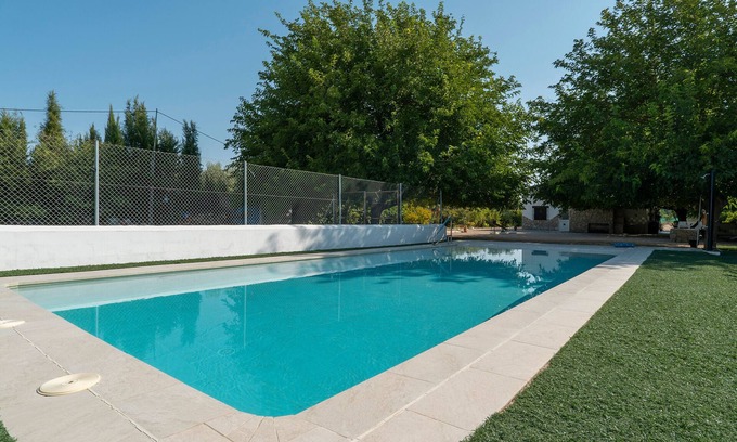 Villacarrillo House | Country House 'Villa Ilusion' with Private Pool, Private Terrace and Wi-Fi