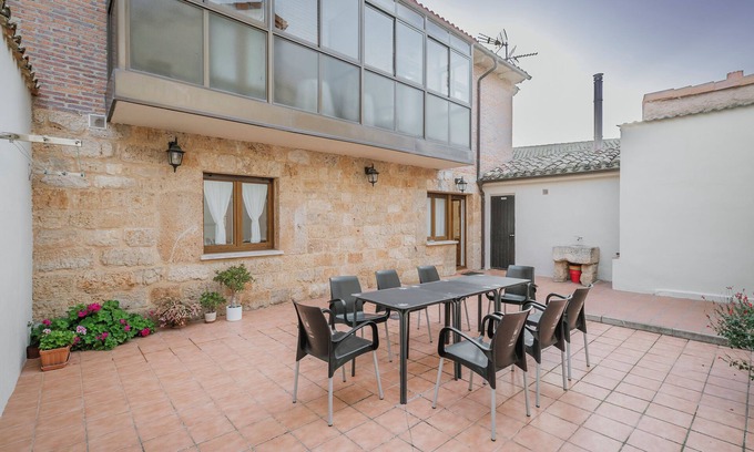 Sasamon House | Country House 'El Humilladero' with Private Terrace