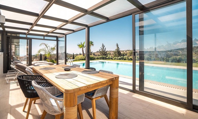 Psinthos Villa | Country House ‘Sky Hills’ with Panoramic Sea Views, Wi-Fi, and Air Conditioning