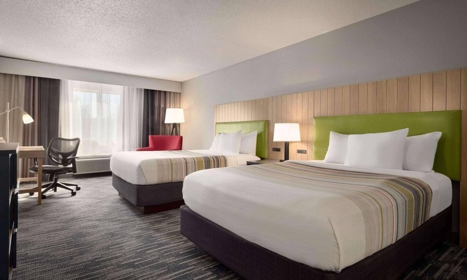 Brookings Hotel | Country Inn & Suites by Radisson, Brookings, SD