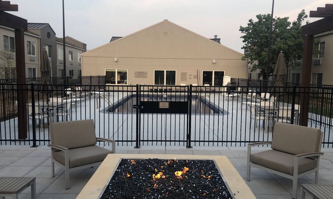 Wichita Hotel | Country Inn & Suites by Radisson, Wichita East, KS