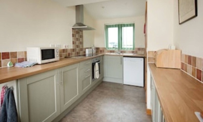 Hopton House | Country Views peaceful location in superb setting close to the Norfolk Broads