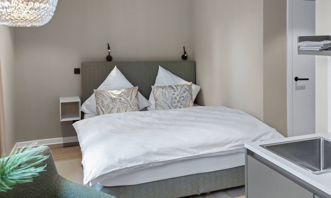 Lueneburg Apartment | Court view studio 8 Swiss stone pine