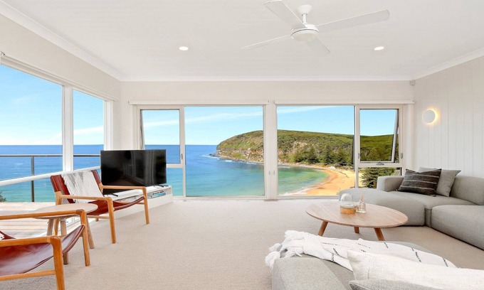 Macmasters Beach House | COVE | Stunning views, wifi, walk to beach | Accom Holidays