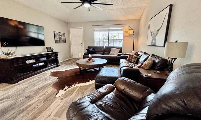 Lubbock House | Covered JM Ranch - 3BR/2BA - Family Friendly