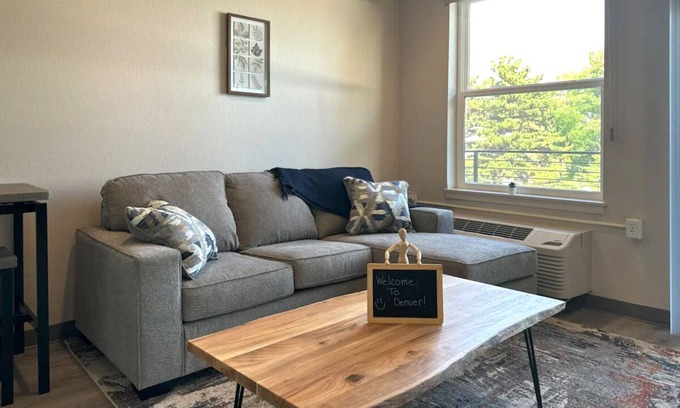 Uptown Apartment | Cozy 1BR Near Saint Joseph's