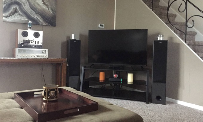 Swarthmorewood House | Cozy 2B 1B House in Swarthmore, with Parking!