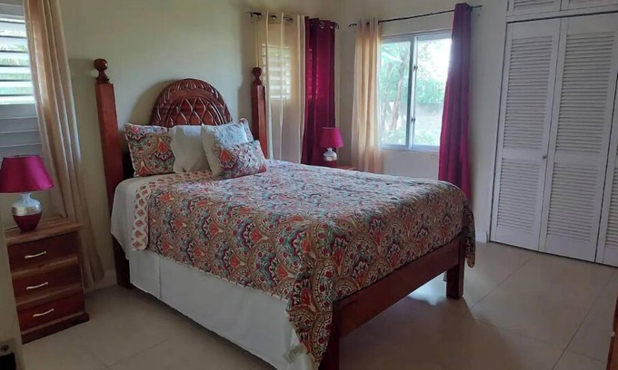 St. Ann's Bay House | Cozy 3-Bedroom Vacation Home