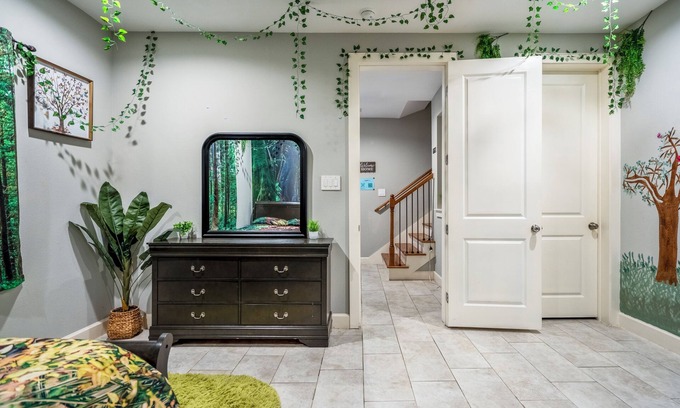 Riverside Terrace House | Cozy 6BR Home X MedCtr X NRG Stadium X Fast Wi-Fi