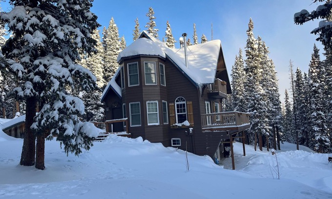 Valley of the Sun Cabin | Cozy and Comfy Mountain Retreat Near Breckenridge Ski Resort