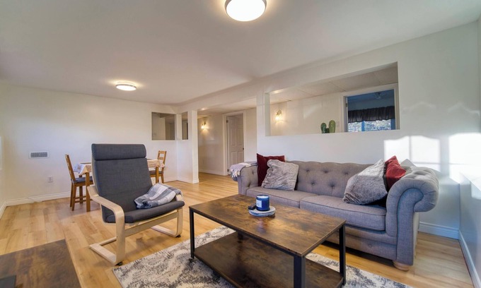 Hammonds Plains Apartment | Cozy apartment in enchanting Hammonds Plains with everyting you need.