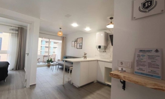 El Albir Apartment | Cozy apartment a few steps from the beach.