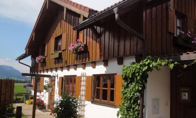 Sonthofen Apartment | Cozy apartment for 2 (-3) people in the beautiful Allgäu