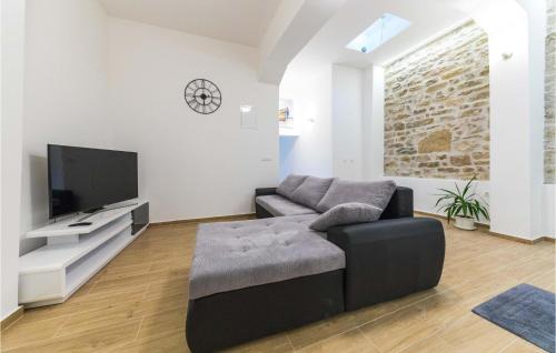Kastel Sucurac Apartment | Cozy Apartment In Kastel Sucurac