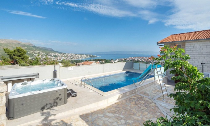 Kamen Apartment | Cozy apartment in Split with kitchen