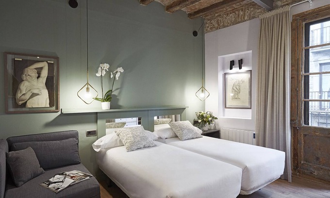 Gothic Quarter Apartment | Cozy apartment in the heart of the center - ideal location