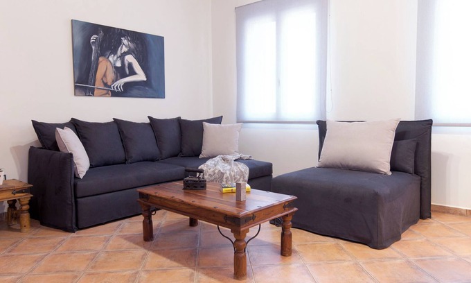 Argostoli Town Apartment | Cozy apartment in the city of Argostoli just 30 m away from the main square.