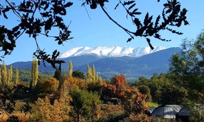 Duger Ski Chalet | Cozy chalet with jacuzzi perfect for couples