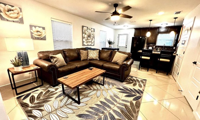 McAllen House | Cozy Condo close to airport and shopping