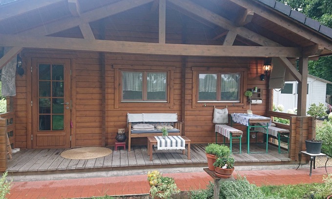 Groß Schauen Cabin | Cozy cottage in Philadelphia for one or two people