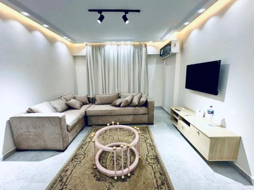 Maadi Apartment | Cozy Escape in Cairo Maadi - A Tourist Hotspot