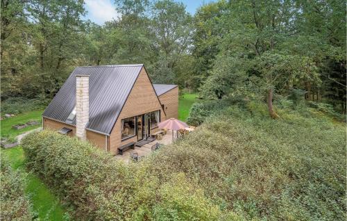 Bjerringbro House | Cozy Home In Bjerringbro With Wifi