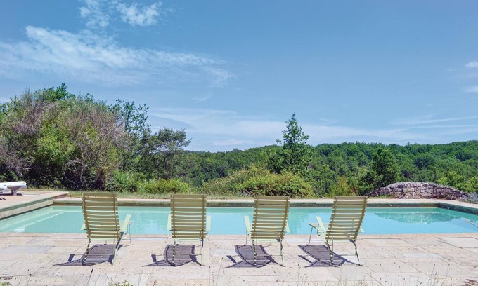 Pons House | Cozy home in Carnac-Rouffiac