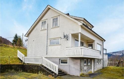 Kyrping House | Cozy Home In Etne With Wifi