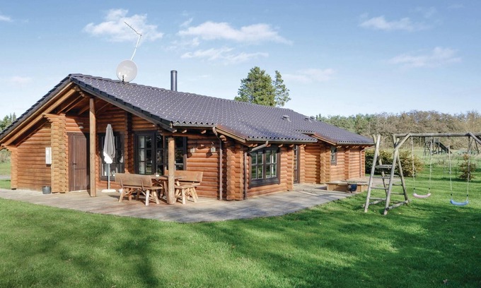 Fjerritslev House | Cozy home in Fjerritslev with sauna