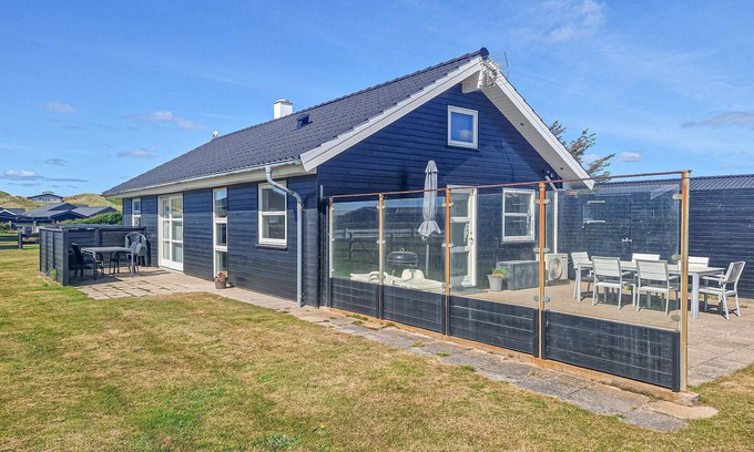 Lokken House | Cozy home in Løkken with sauna