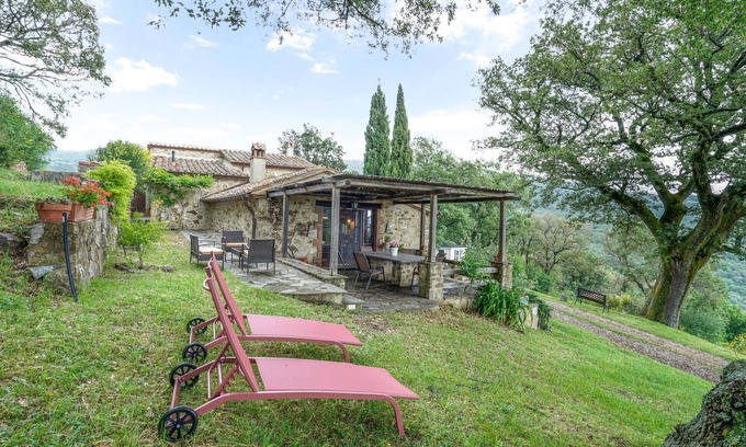 Arcidosso House | Cozy home in Stribugliano with WiFi