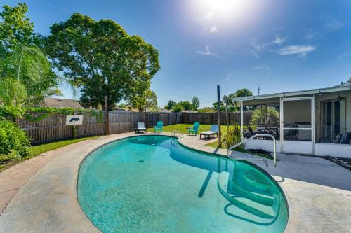 Kingswood House | Cozy Home Near Ocean and Daytona Intl Speedway