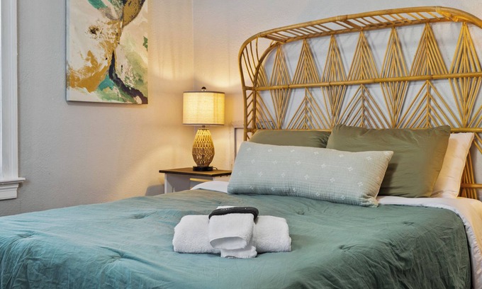 Belmont House | Cozy Home Near Downtown Mall/Belmont