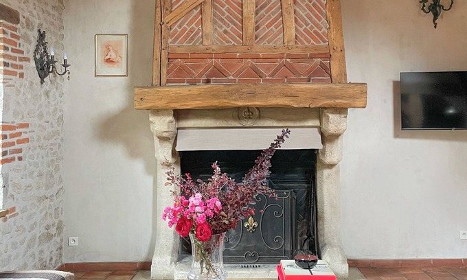 Combreux House | Cozy House with Shared Pool & Tennis Court – Near Chateaux de la Loire