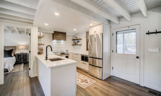 Big Canoe Cabin | Cozy Mountain Cabin in Big Canoe