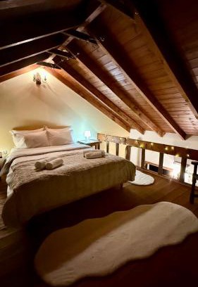 Distomo-Arachova-Antikyra Ski Chalet | Cozy Nest Parnassos