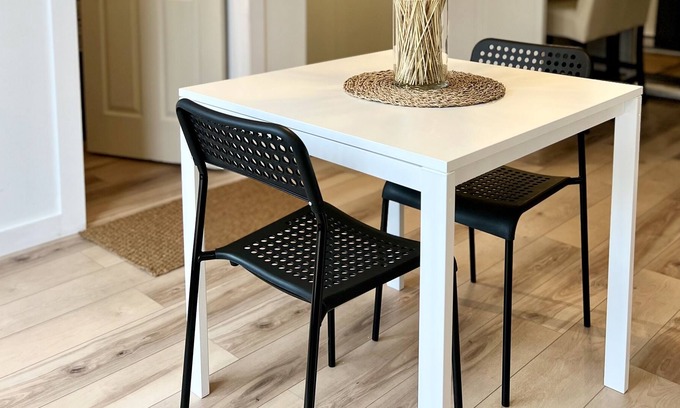 Riverview Cabin | Cozy, nordic guest house located in the heart of Riverview with swimspa.