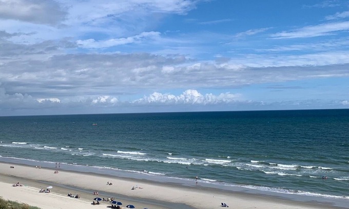 Crescent Beach Condo | Cozy oceanfront beach condo full of light